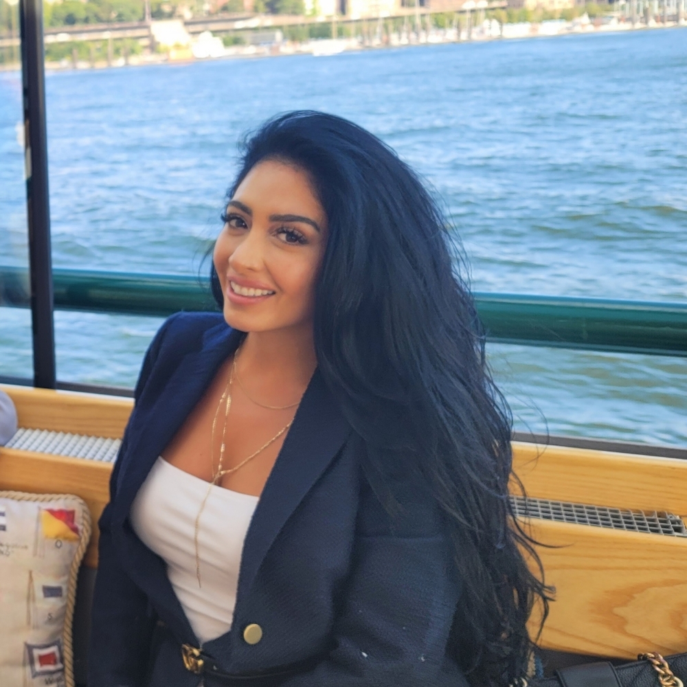 Meet your Posher, Alicia 💗💕💗